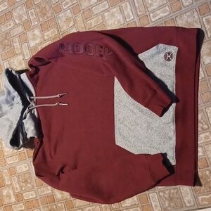 Hooey hooded sweatshirt. Ensure size medium burgundy and gray color